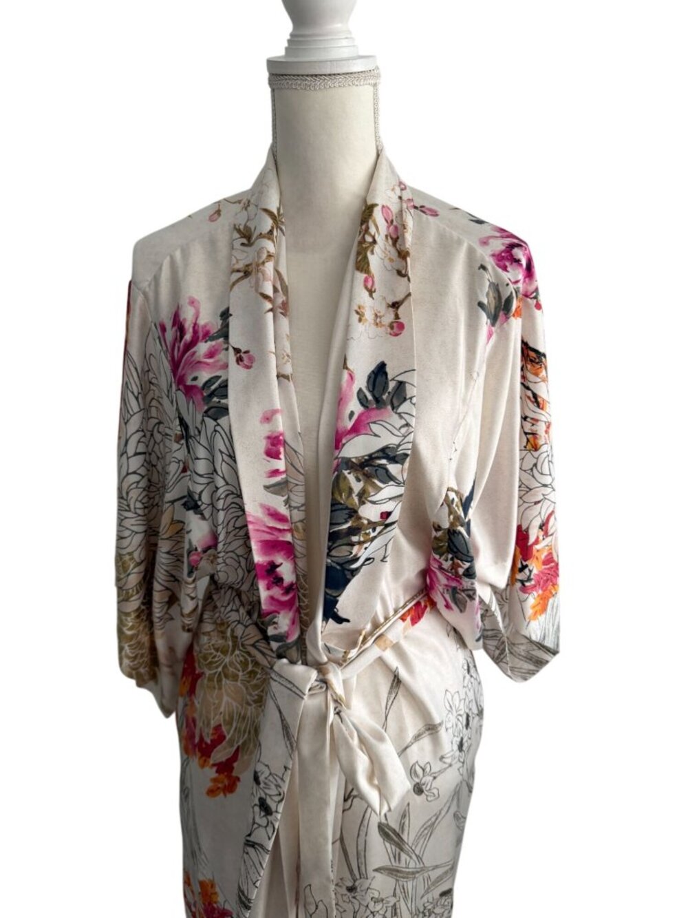 NATORI Floral Slip Belted Robe Size Small - Picture 4 of 8